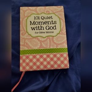 101 Quiet Moments with God for new moms book